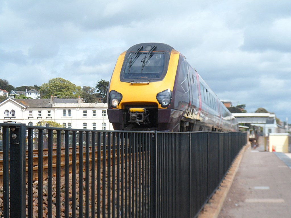 Dawlish fast train